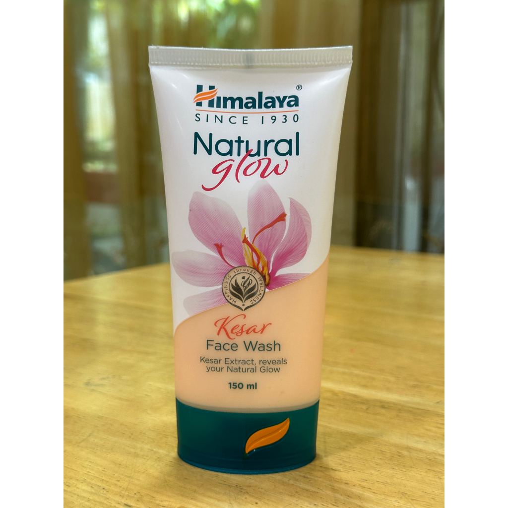 Himalaya Natural Glow Kesar Face Wash 150ml New Stock New Look