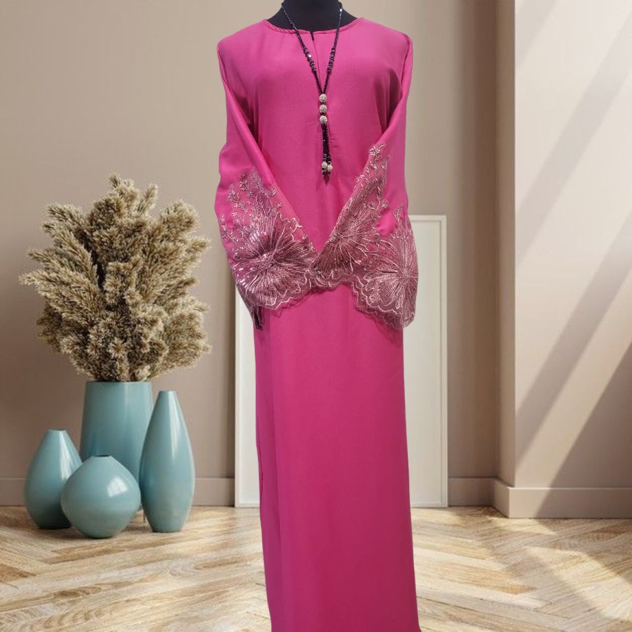 Daisy Embroidered Closed Abaya