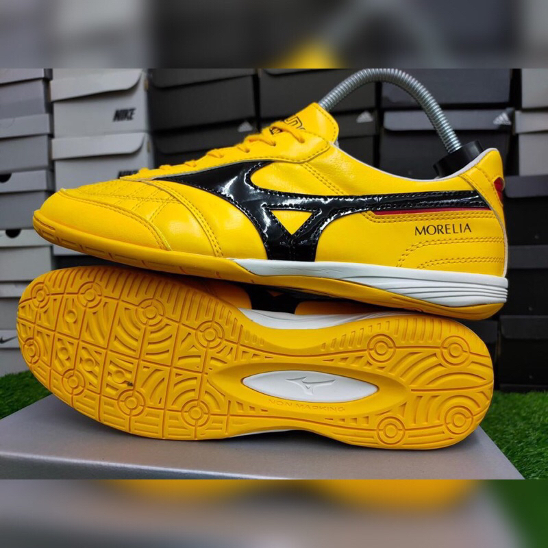 KASUT FUTSAL READY STOCK MIZUNO MORELIA SALA FUTSAL Shopee Malaysia