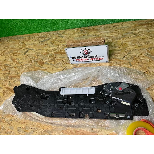 TOYOTA ALPHARD / VELLFIRE AGH30/GGH30 SLIDE POWER DOOR MOTOR ORIGINAL