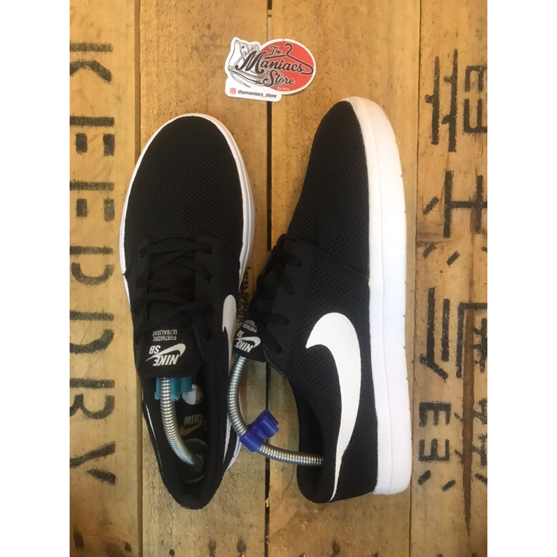 Sepatu nike cheap sb portmore