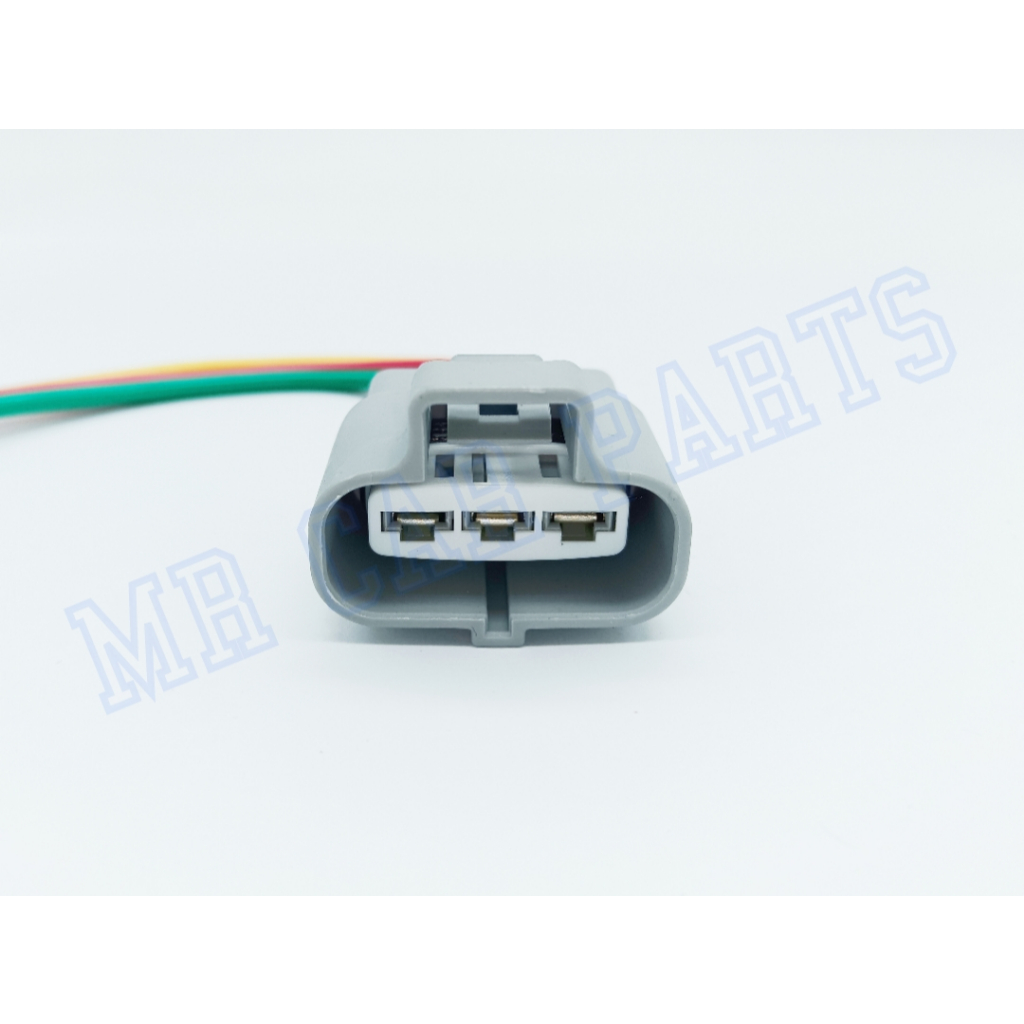 TOYOTA ESTIMA FAN MOTOR SOCKET 3 PIN | Shopee Malaysia