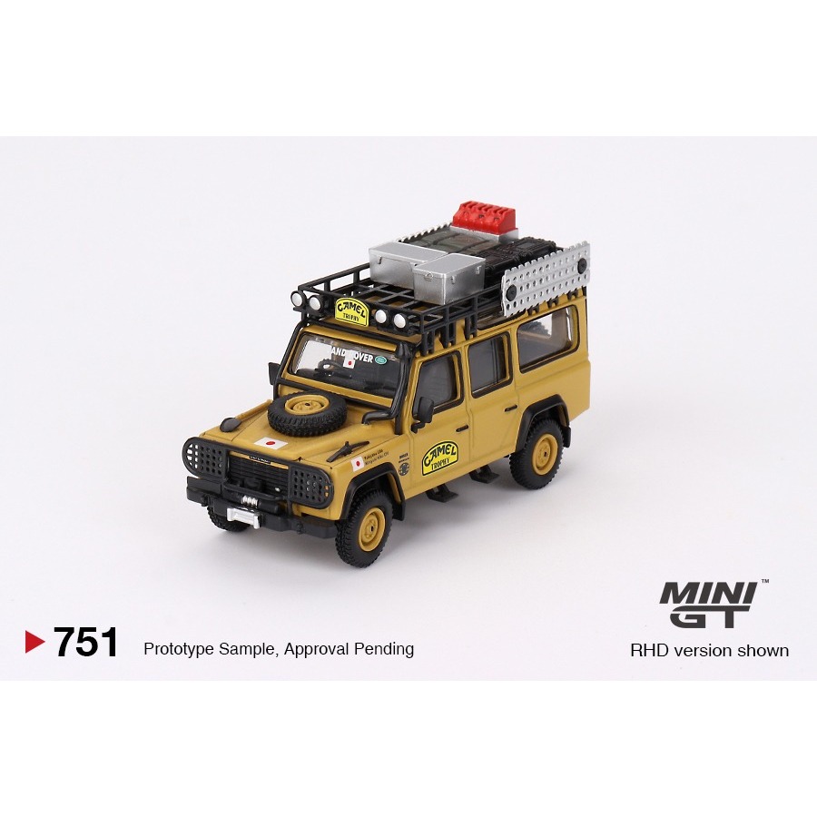 MINI GT 1/64 751 LAND ROVER DEFENDER 110 1989 CAMEL TROPHY AMAZON TEAM