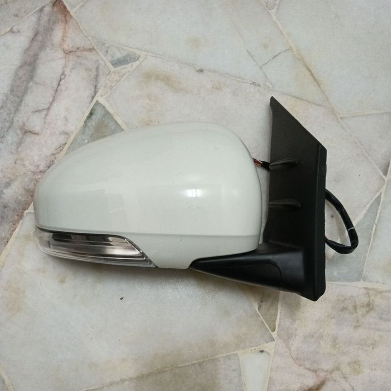 SIDE MIRROR PERODUA BEZZA ORIGINAL DELLOYD AUTOFLIP WITH LIGHT