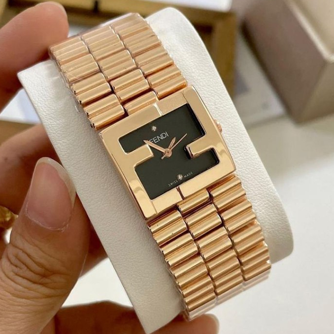 FENDI Fendimania bracelet watch Shopee Malaysia
