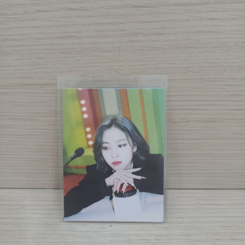 Official Itzy Ryujin Photocard Crazy in Love Cheshire Album