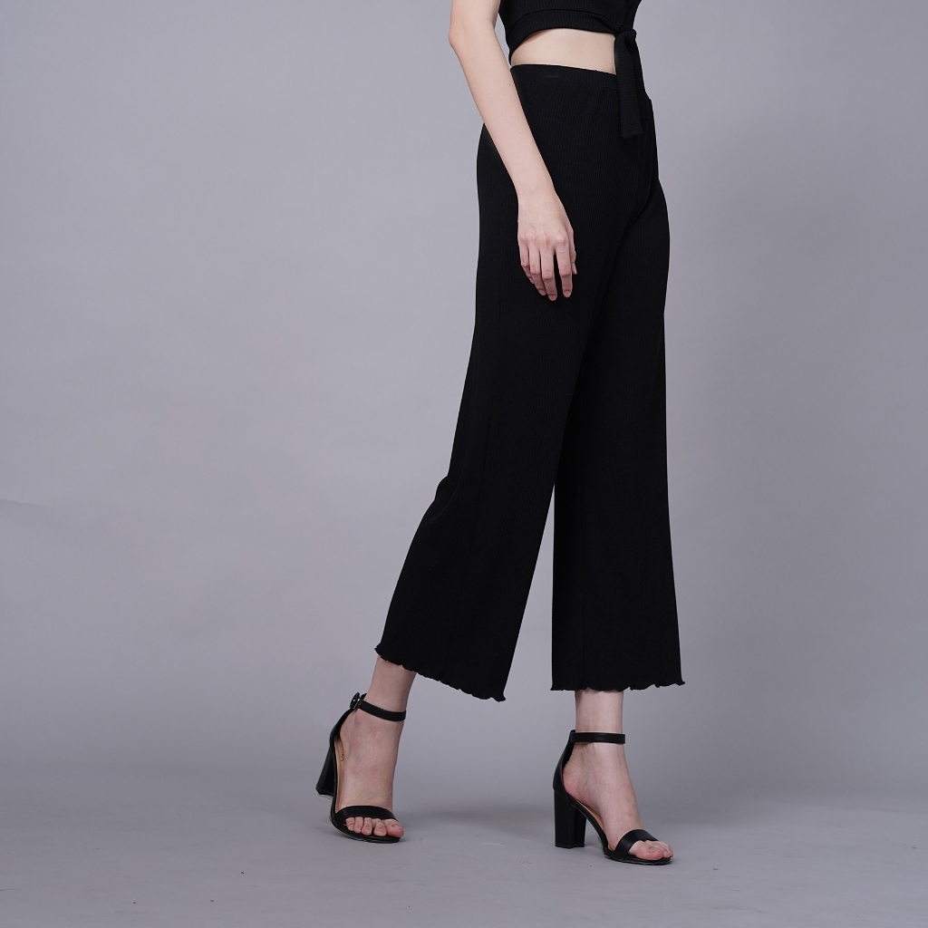 asap Ladies Solid Cropped Trousers (Black) | Shopee Malaysia