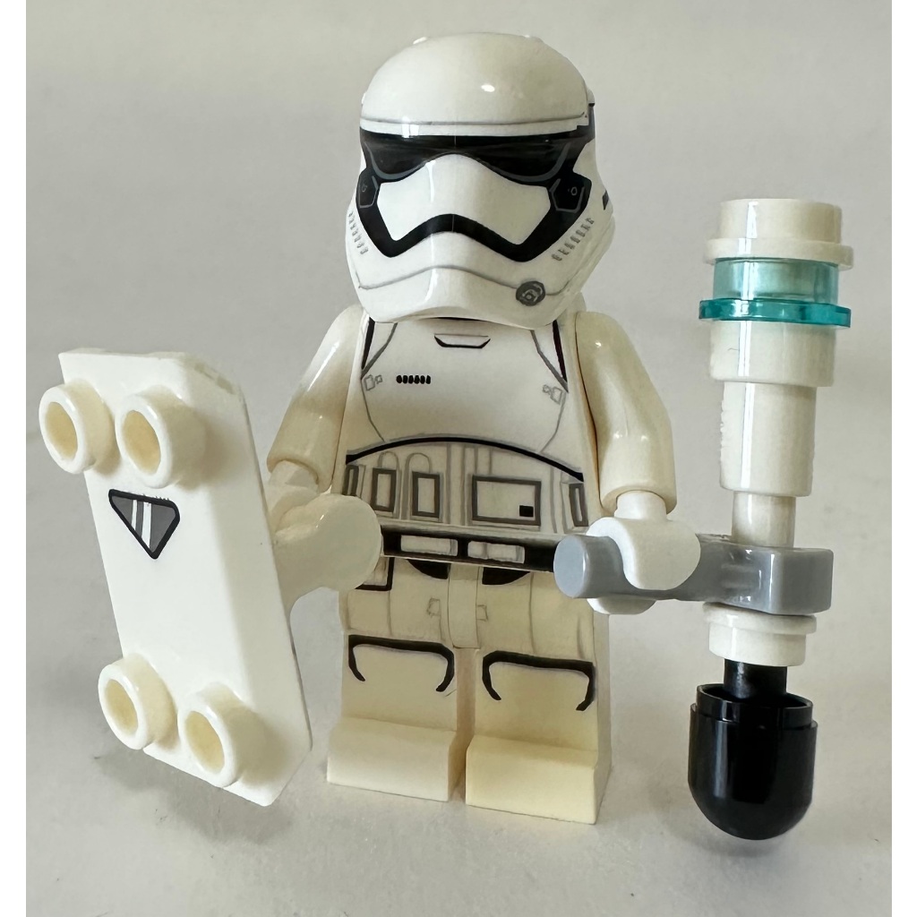 sw0667 Lego Star Wars 75166 - First Order Stormtrooper Minifigure w ...