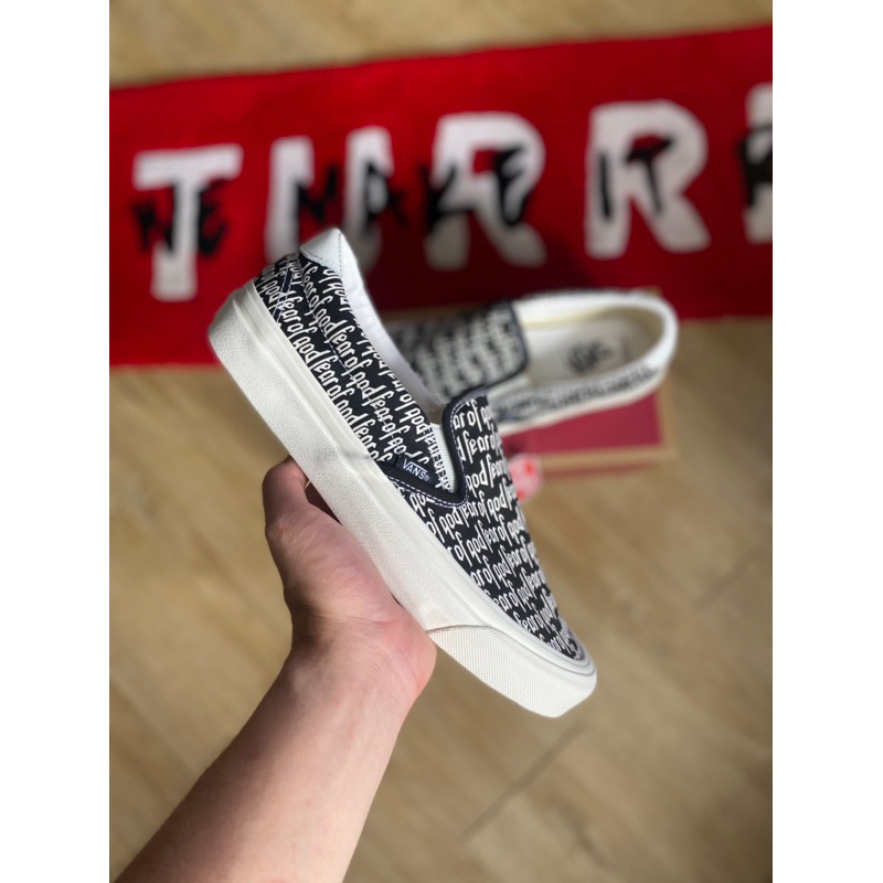 VANS SLIP ON x FEAR OF GOD Shopee Malaysia