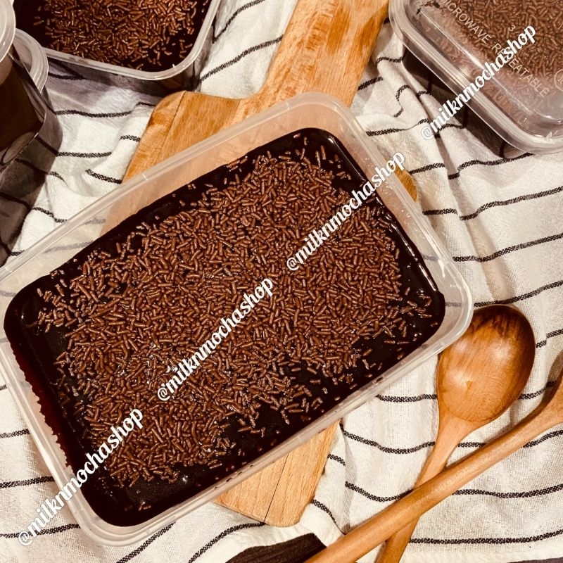 Kek Coklat Moist 1000ml | Moist Chocolate Cake with Chocolate Fudge ...