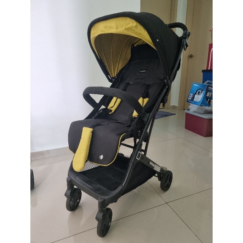 Evenflo waav lt compact buggy hotsell