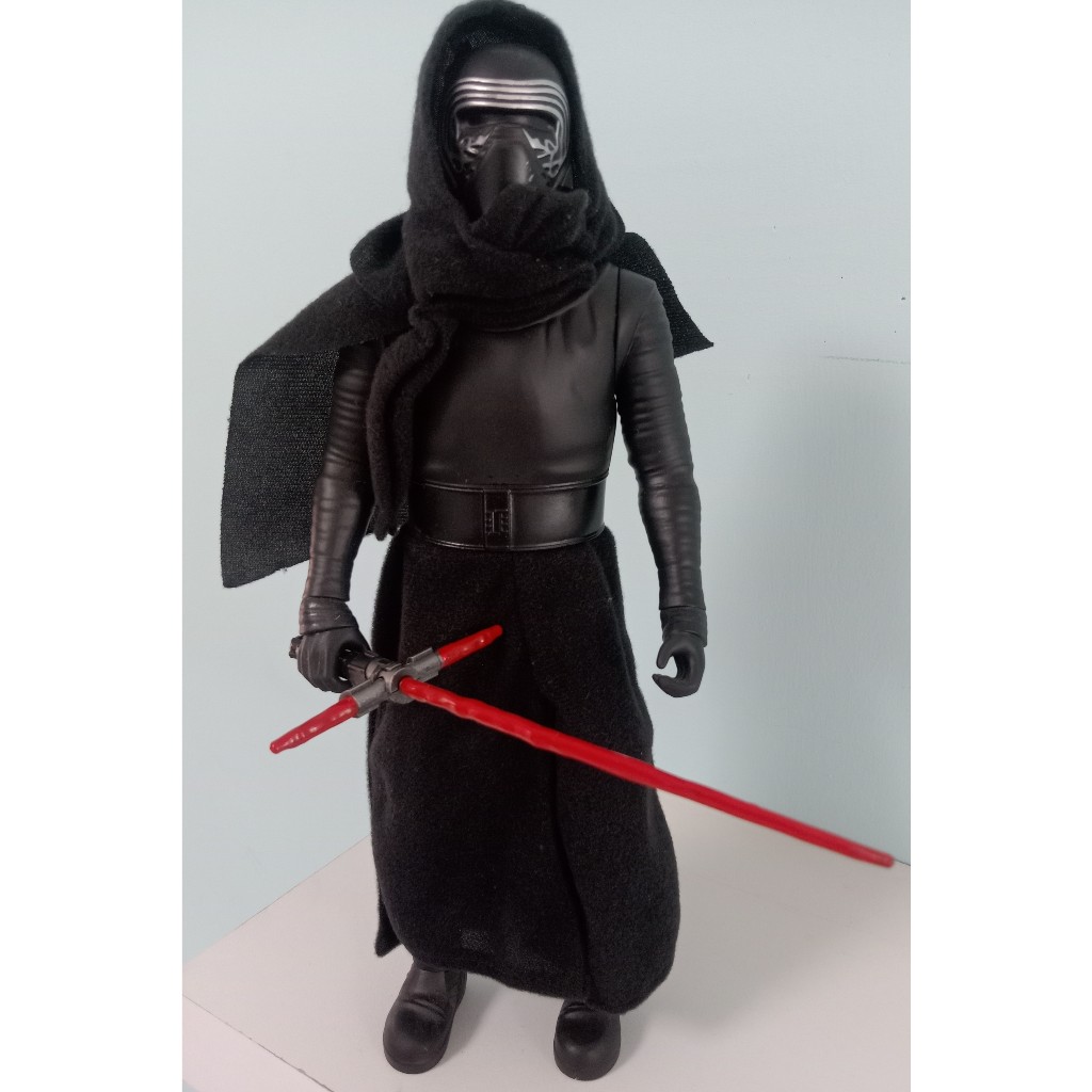 Boneco Kylo Ren: Star Wars Episodio VII O Despertar da Força (The Force Awakens) (15cm) - Hasbro
