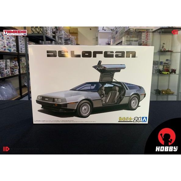 DeLorean DMC-12, Aoshima 1:43 von Thomas Brückelt