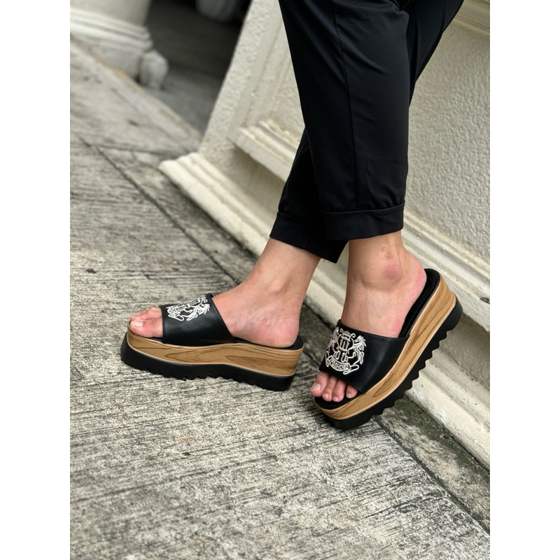 Fesyen Kasut Platform – Selesa Dan Bergaya