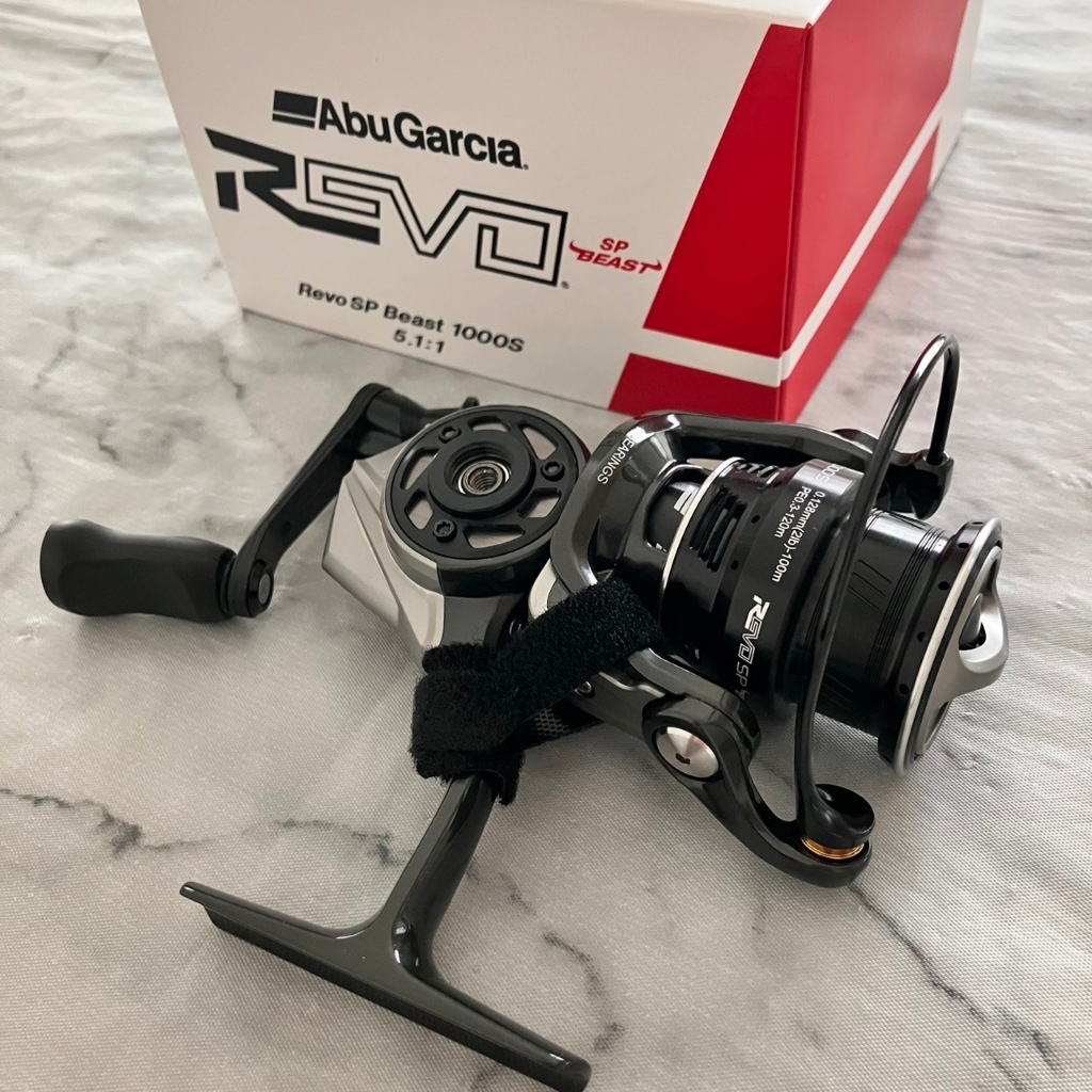 美品】アブガルシアREVO SP Beast 2500S レボSP ビースト