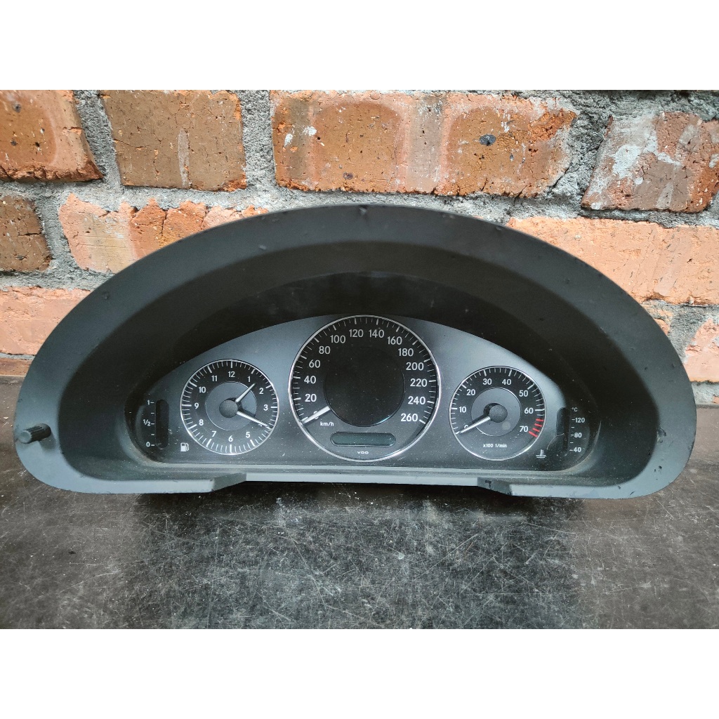 Original MERCEDES BENZ E Class 211 W211 A2115407047 Speedometer Speed ...