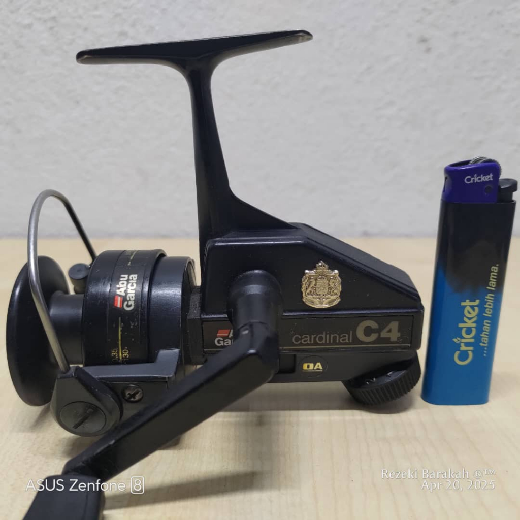 Abu Garcia cardinal C4 Abu Garcia Cardinal C4X スピニングリール