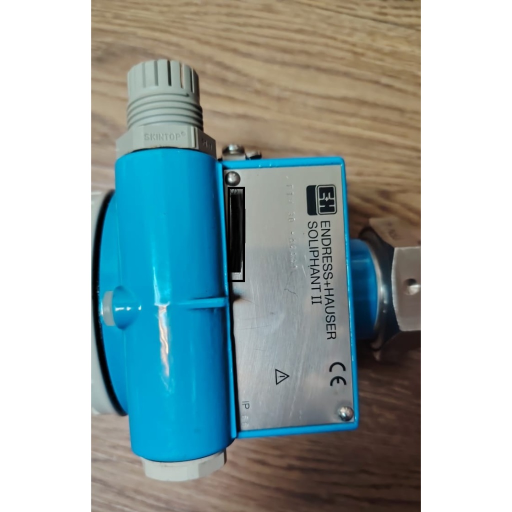 Endress + Hauser Soliphant II VIBRONIC POINT FORK LEVEL SWITCH FTM 30 ...