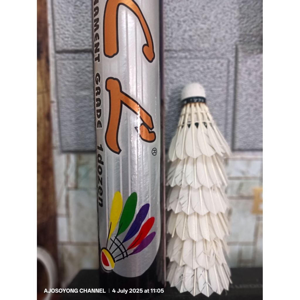 RCL Titanium shuttlecock badminton (second hand) Gred A | Shopee Malaysia