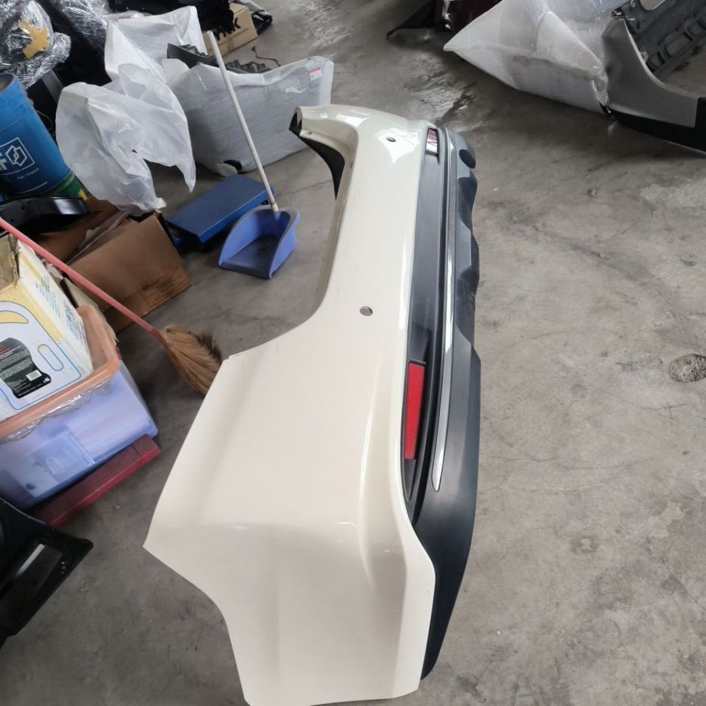 Perodua Bezza bumper 2016-2019 rear bumper, Bampar Belakang Sila Tanya ...