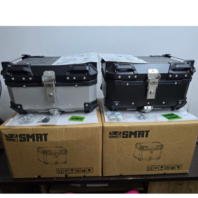 New Product SMRT Top Box Rear Carrier Box Universal 28L 28 Liter Kotak ...