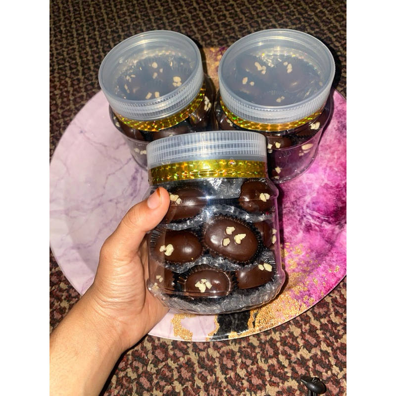 ALMOND LONDON BADAM SEBIJI COKLAT BERYLS HOME MADE MAMA SHASHA BISKUT ...