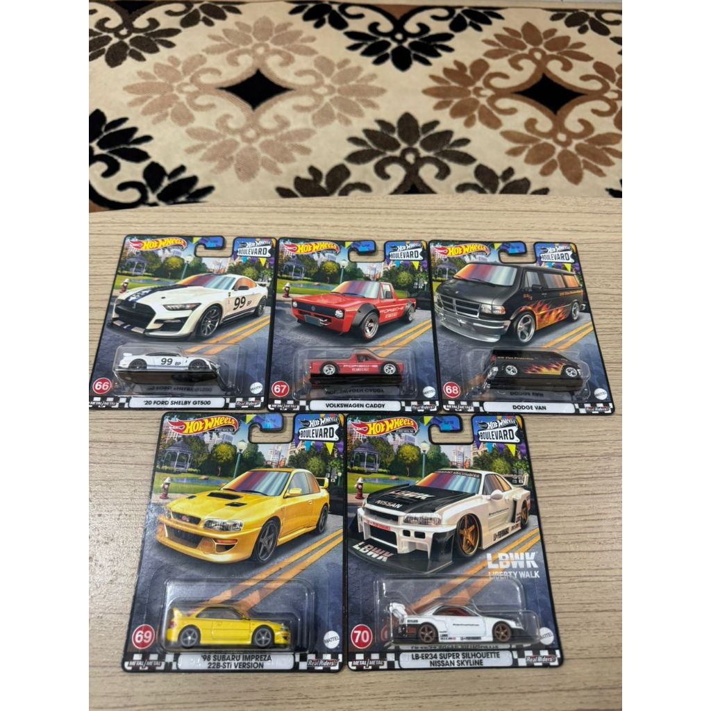 Hotwheels Boulevard Series (Skyline R34 LBWK, Subaru, Ford Mustang ...
