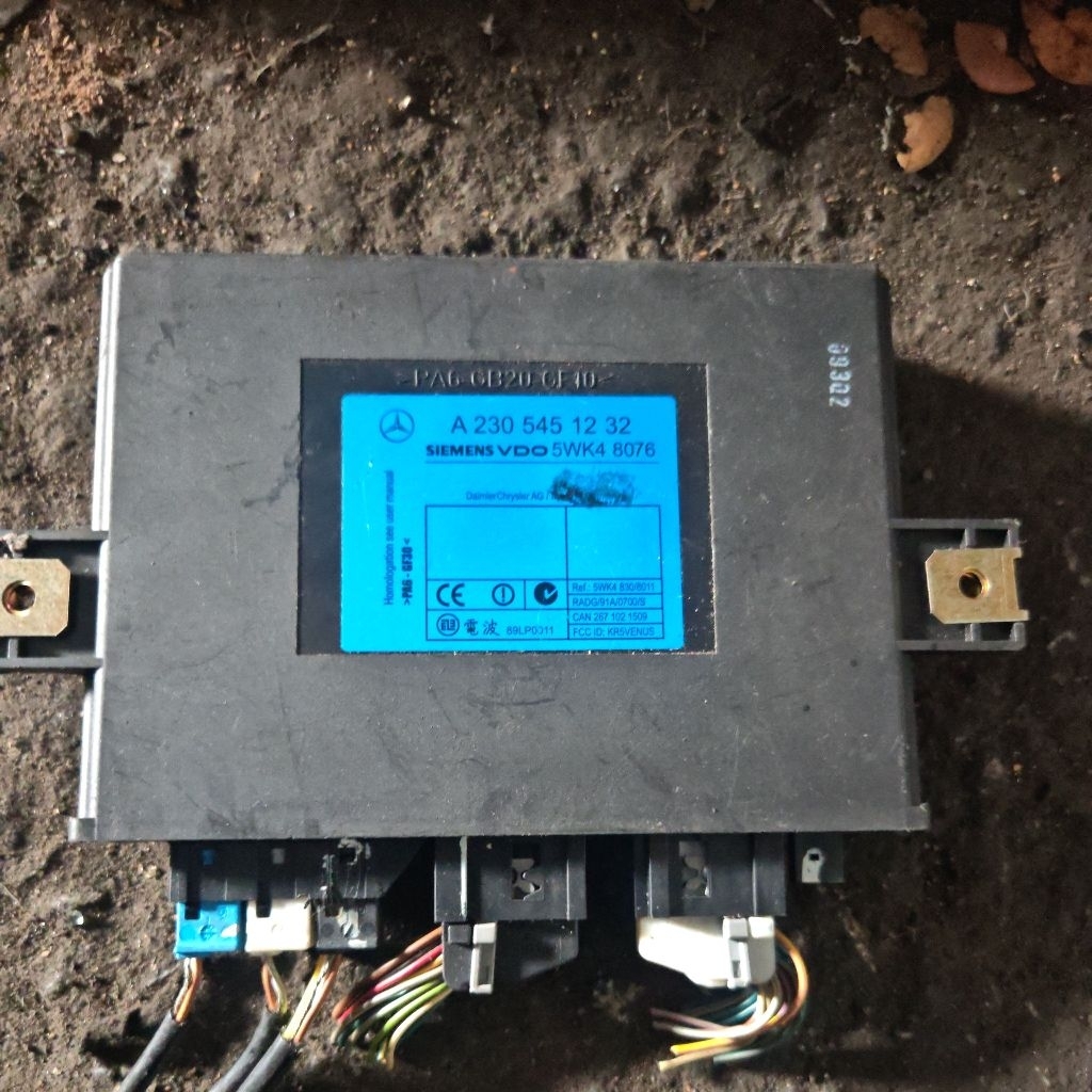 Mercedes R230 SL500 Keyless Go Entry Control Module A 2305451232 ...