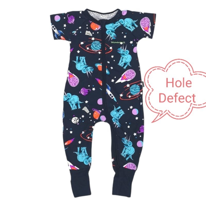 6-12M REJECT Bonds Wondersuit (hole defect, Size label Tag cut-off