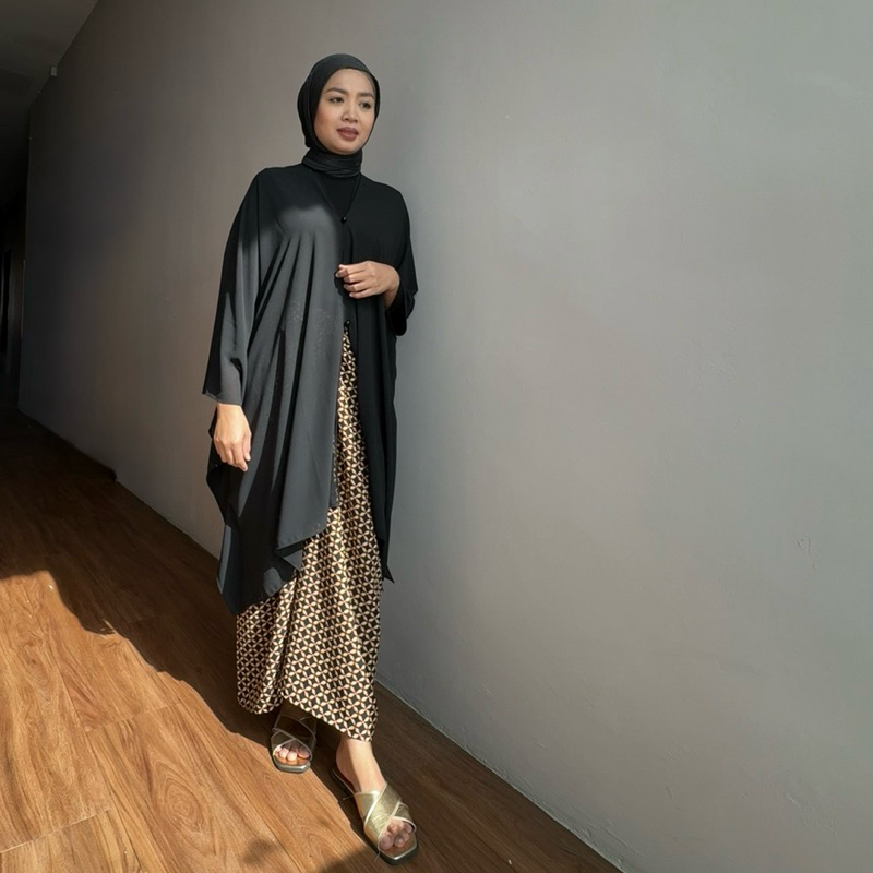 KAIA KAFTAN PLAIN LOOSE BAGGY STYLE THE KLAMBI | Shopee Malaysia