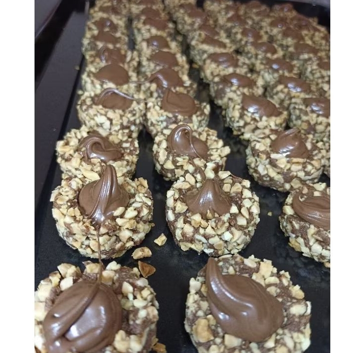 NUTELLA/HAZELNUT COKLAT BUTTON ( Pure butter anchor) | Shopee Malaysia