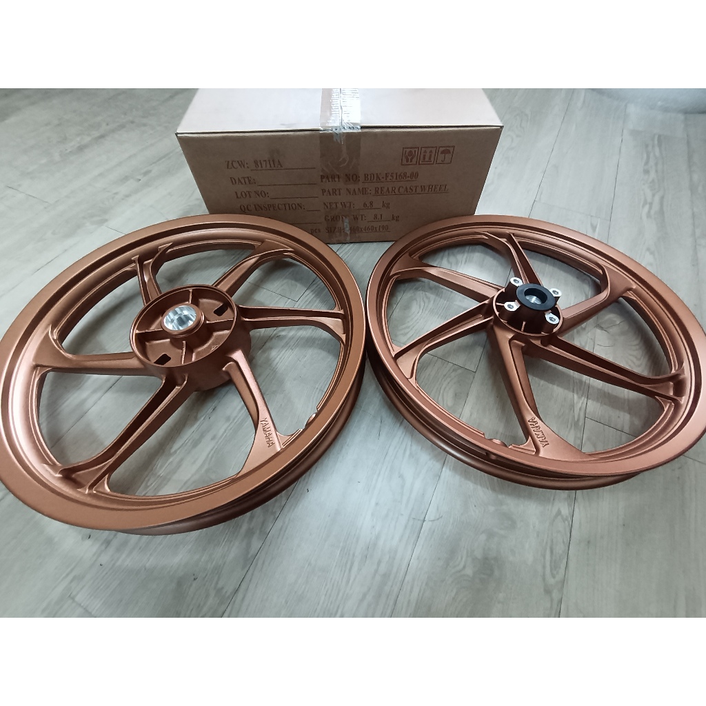 100% Original HLY Yamaha LC135 V8 FI COPPER GOLD LIMITED EDITION Sport ...