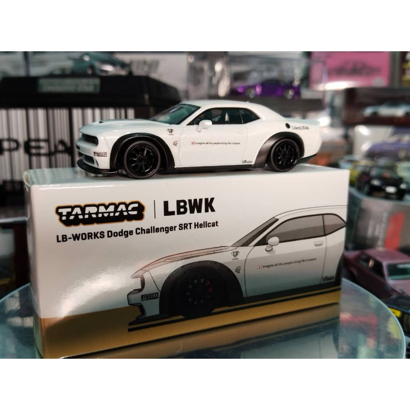 Modellino Dodge Challenger Hellcat Modellino Auto Tarmac Works Global64 ...