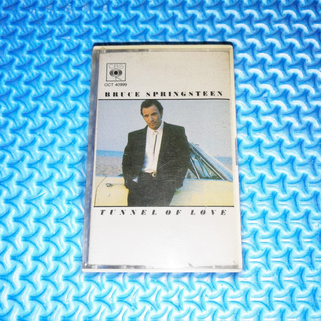 Bruce Springsteen - Tunnel Of Love [1987] Cassette | Shopee Malaysia