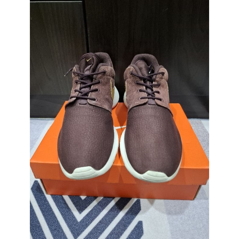 Used Nike Roshe Run Maroon Suede Leather Kasut Running Terpakai Kondisi Bundle Shopee Malaysia