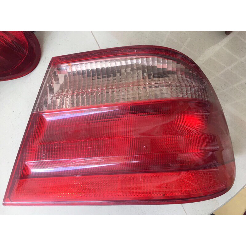 Mercedes W210 Tail Light Used Right | Shopee Malaysia