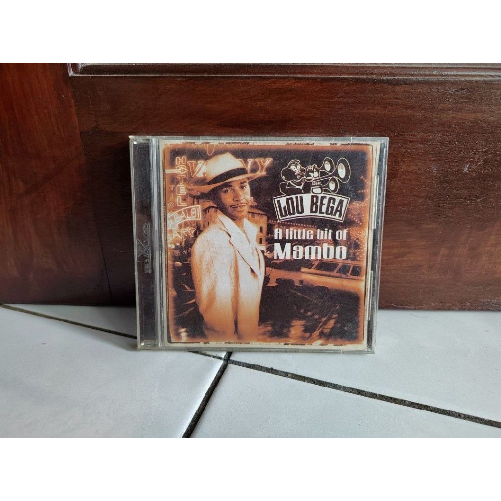 Preloved Lou Bega A Little Bit Of Mambo Original Cd Shopee