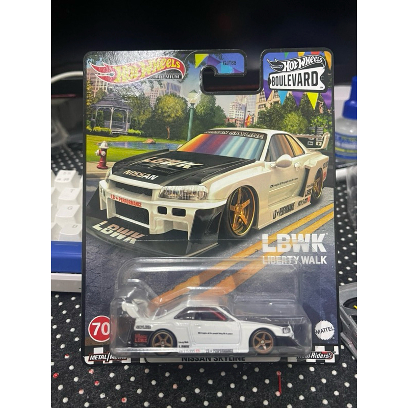 Hot Wheels Carculture Boulevard LBWK Skyline GTR R34 | Shopee Malaysia