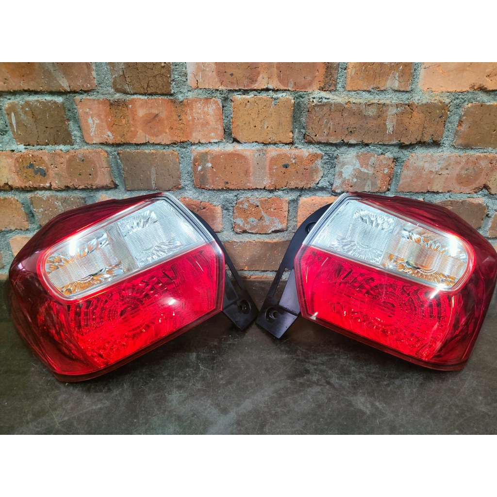 ORIGINAL JDM Subaru XV GP1 GP2 GP7 RIGHT SIDE KANAN SAHAJA Rear Tail ...
