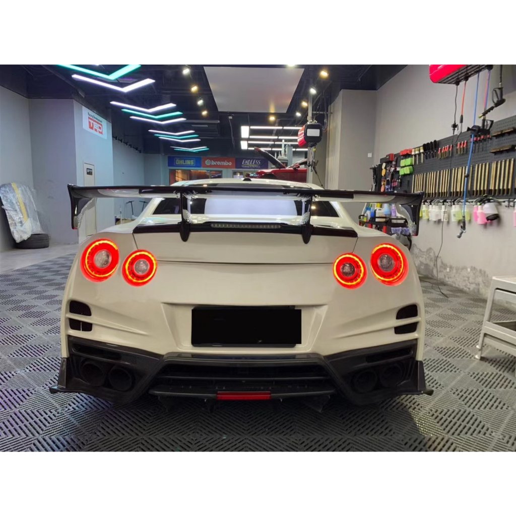 Nissan GTR35 Top Secret Spoiler Carbon G1364 | Shopee Malaysia