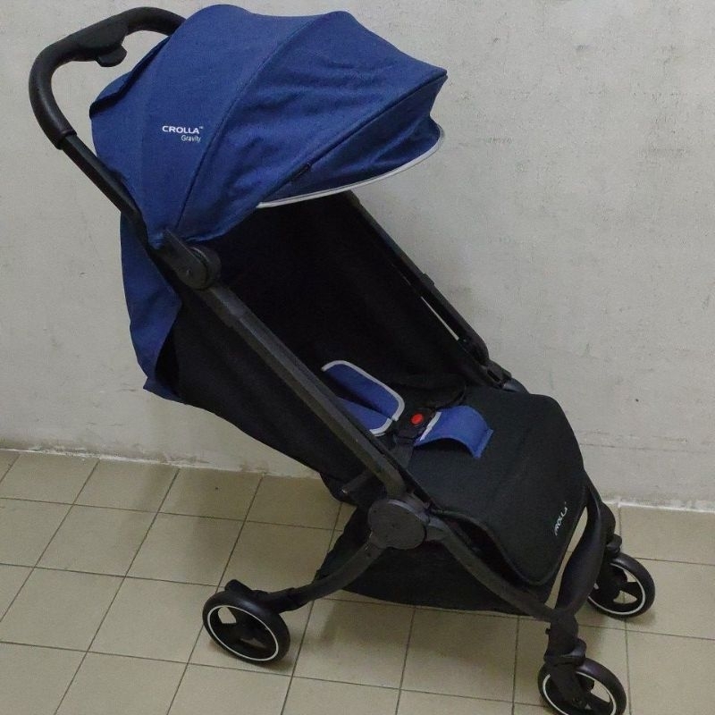 Crolla Gravity Auto Fold Stroller (Display Set) | Shopee Malaysia