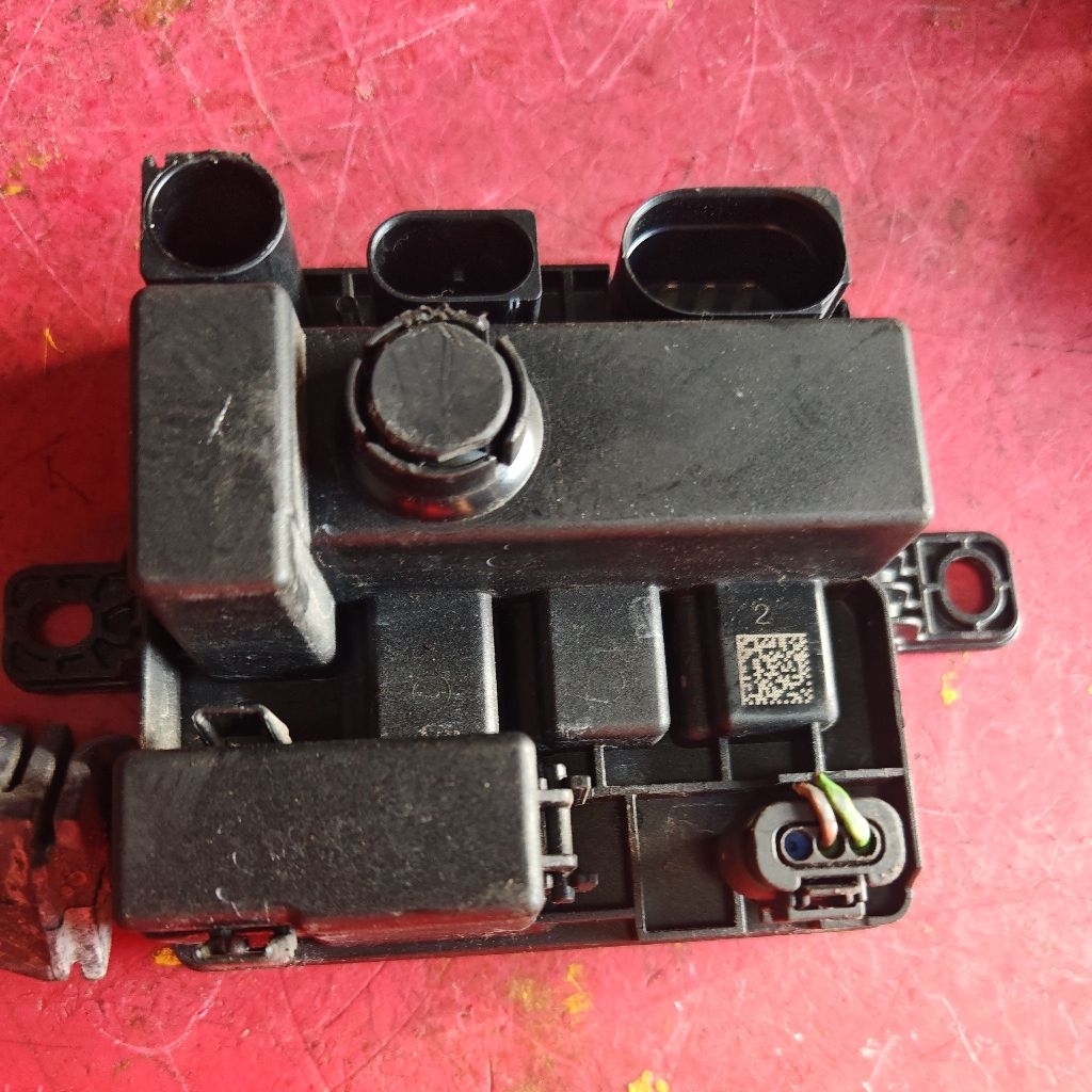 Integrated Supply Module Power Junction f10 f30 f07 | Shopee Malaysia