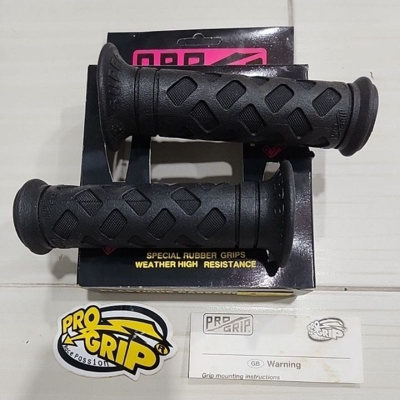 Pro Grip 792 No Waffle Grips - Black PA079200GO02