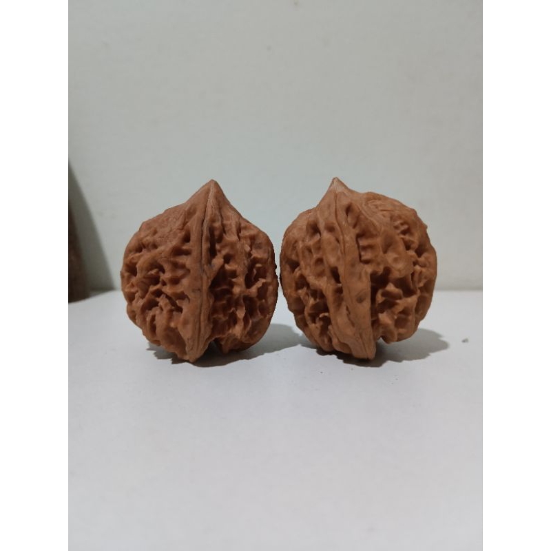 曹大龙高端文玩核桃Walnuts CD02 | Shopee Malaysia