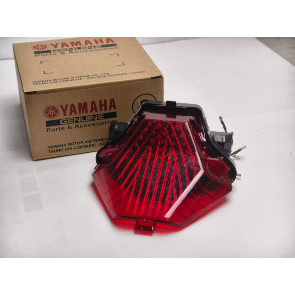 YAMAHA R25 Y15ZR Y15 YZF R3 MT07TAIL LIGHT UNIT ASSY EXCITER TAIL LAMP ...