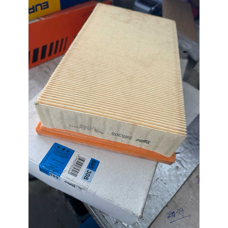 MERCEDES BENZ W124 E200 E220 M111 AIR FILTER（OLD STOCK） | Shopee Malaysia