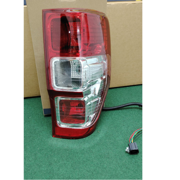 FORD RANGER 2012-2016 T6 TAIL LAMP LH/RH LAMPU BALAKANG MERAH/PUTIH ...