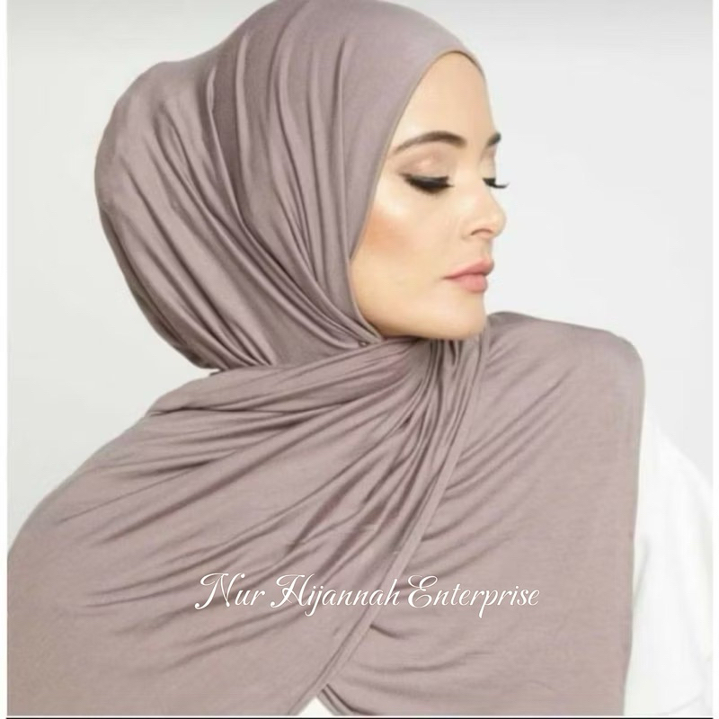 Mally Shawl Sweater