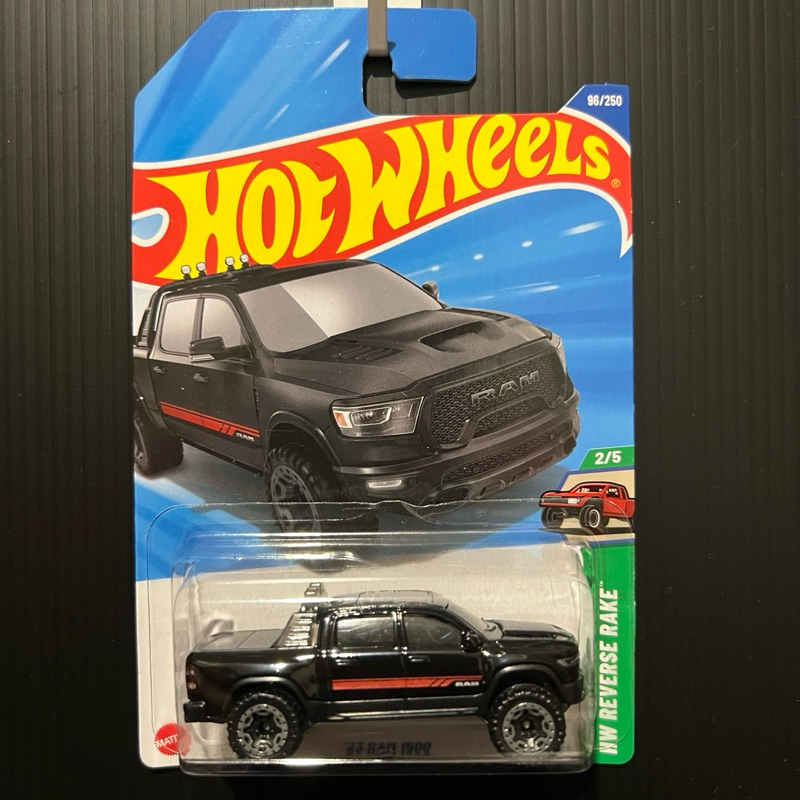 Hot Wheels 23 Ram 1500 2025 HW Reverse Rake Diamond Black | Shopee Malaysia