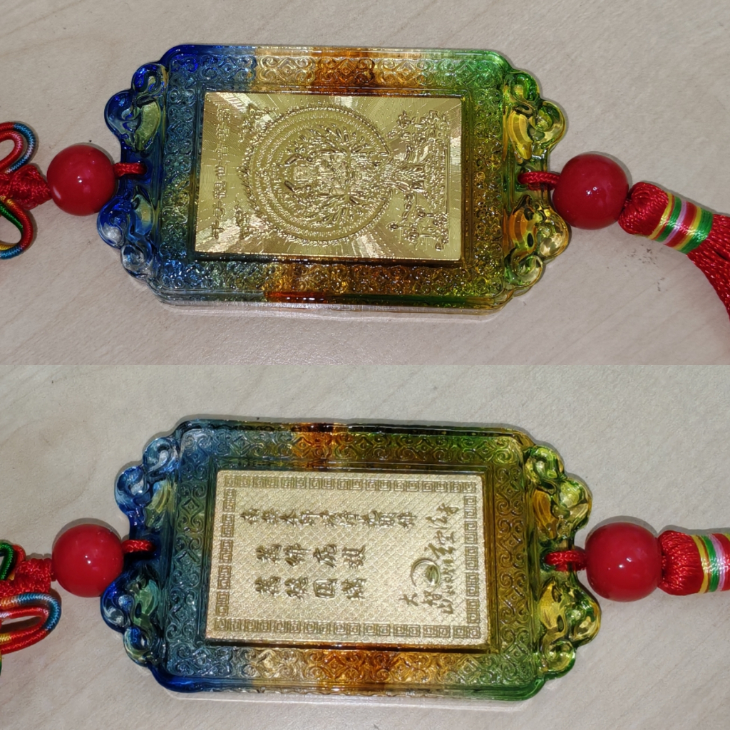 Hang Amulets of Chinese or Tibetan style for auspiciousness and ...